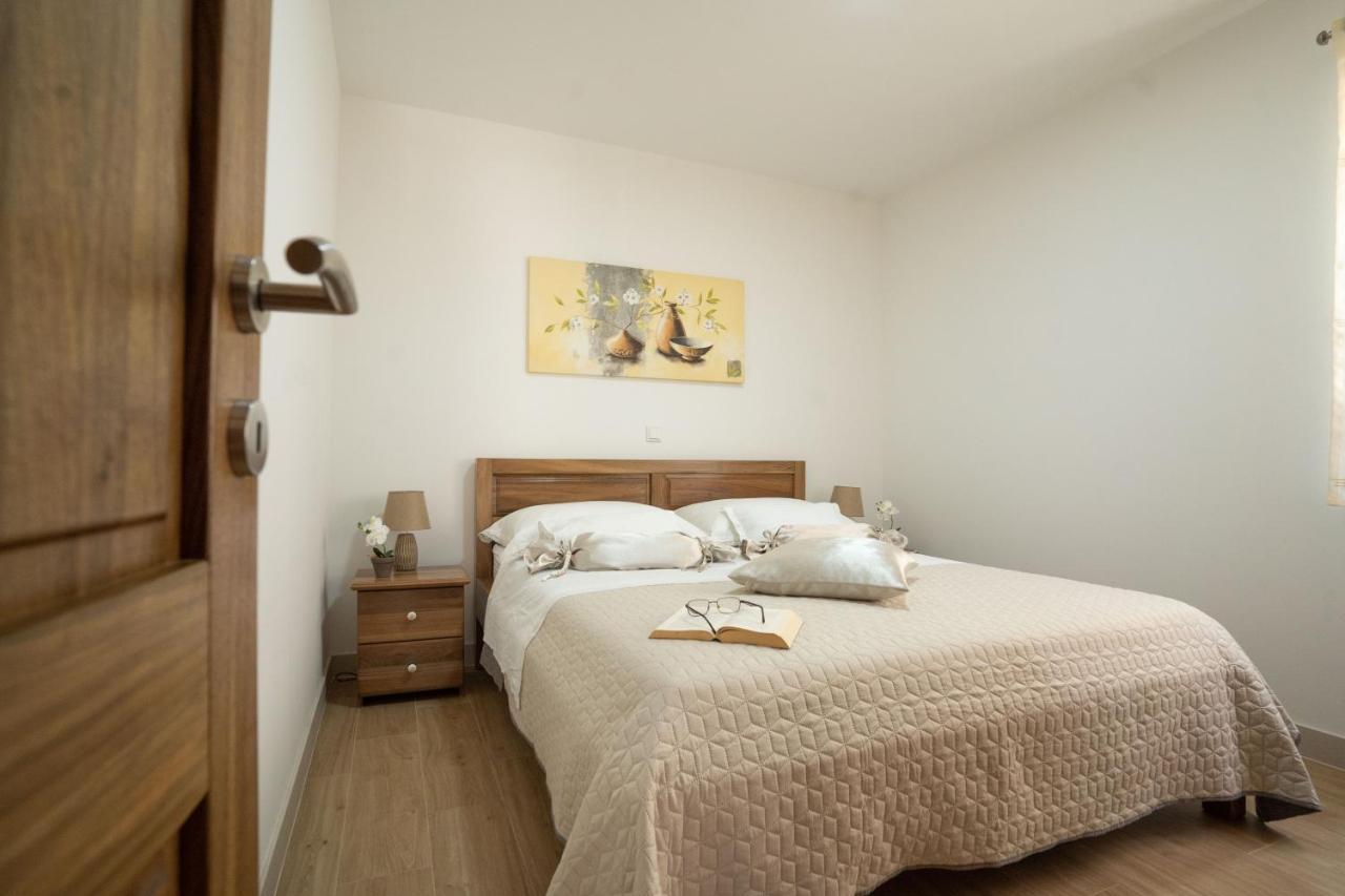Villa Kalinic Milna  Exteriér fotografie